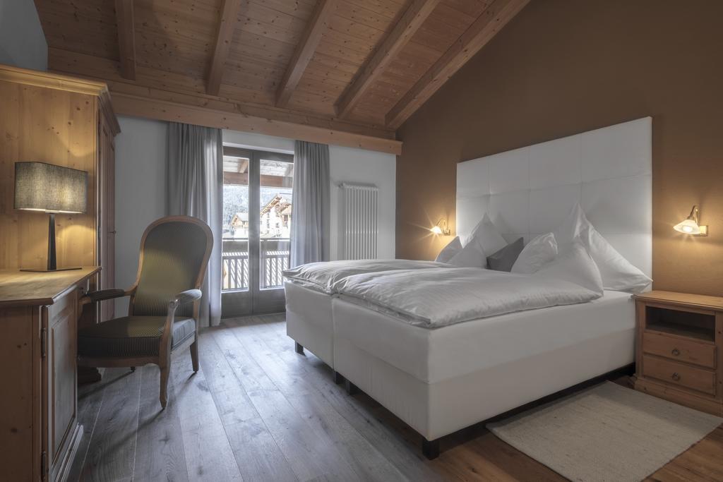 Hotel Conturines San Cassiano  Eksteriør billede
