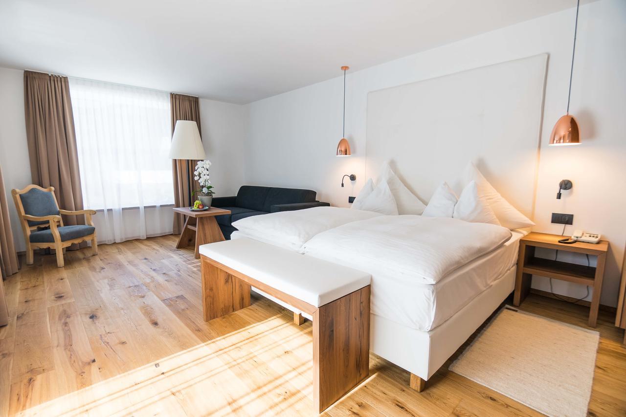 Hotel Conturines San Cassiano  Eksteriør billede